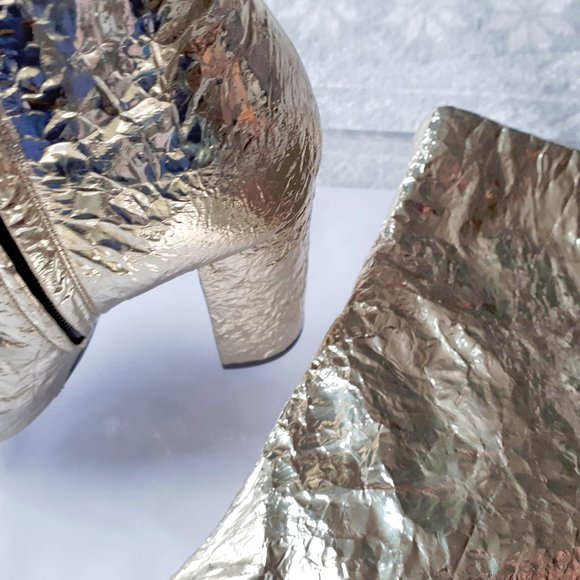 NWOT Saint Laurent metallic gold heeled ankle boot - Picture 9 of 11